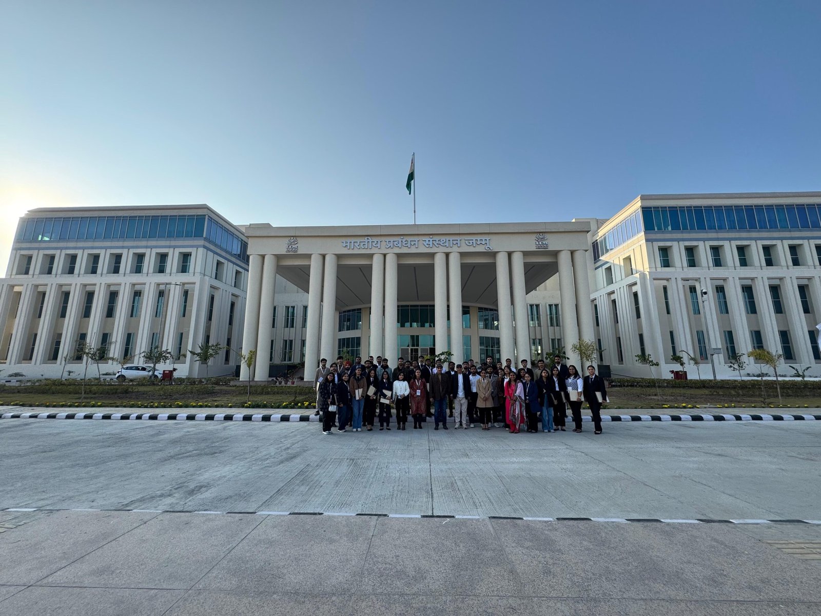 SMVDU-TBIC Team and Students Participate in BRICS Youth Council Entrepreneurship Run-Up event at IIM Jammu